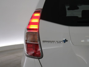 Toyota Prius+