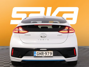 Hyundai Ioniq Plug-In