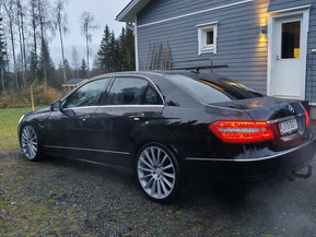 Mercedes-Benz E