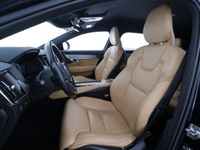 Volvo V90 Cross Country