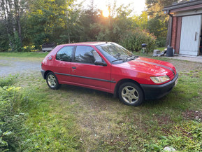 Peugeot 306