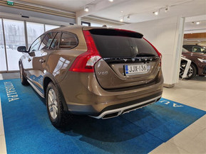 Volvo V60 Cross Country