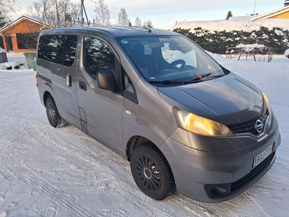 Nissan NV200