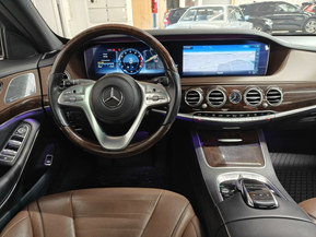Mercedes-Benz S