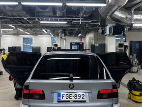 BMW 520