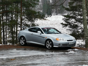Hyundai Coupe