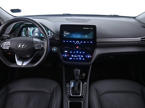 Hyundai Ioniq Plug-In