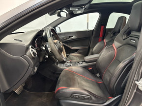 Mercedes-Benz CLA 45 AMG