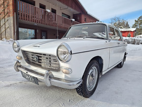 Peugeot 404