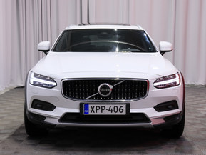 Volvo V90 Cross Country