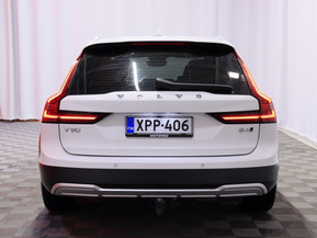 Volvo V90 Cross Country