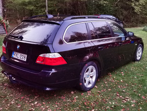 BMW 525
