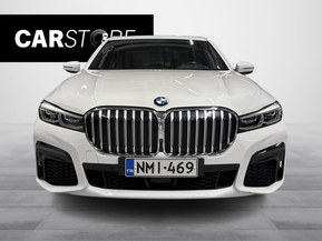 BMW 745