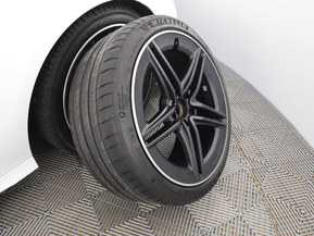 Mercedes-Benz CLA 45 AMG