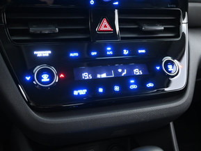 Hyundai Ioniq Plug-In