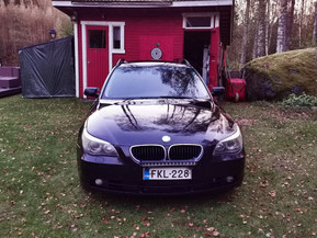 BMW 525