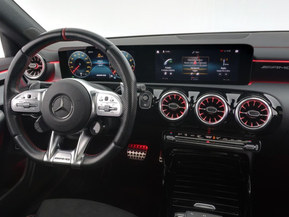 Mercedes-Benz CLA 45 AMG