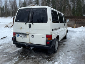 Volkswagen Caravelle