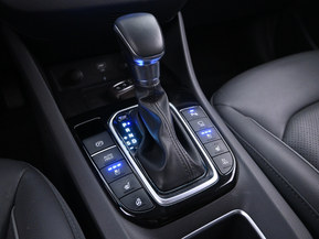 Hyundai Ioniq Plug-In