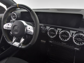 Mercedes-Benz CLA 45 AMG