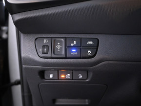 Hyundai Ioniq Plug-In