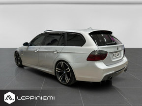 BMW 335