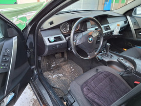 BMW 525