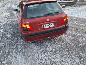 Peugeot 406
