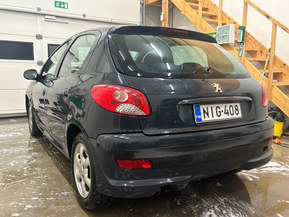 Peugeot 206+