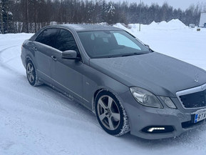 Mercedes-Benz E 220