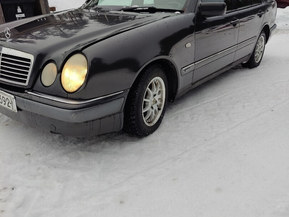 Mercedes-Benz E