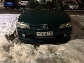Peugeot 306