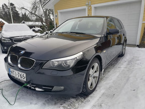 BMW 525
