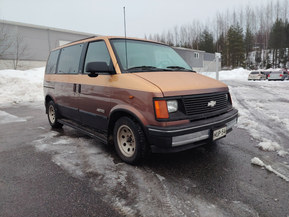 Chevrolet Astro