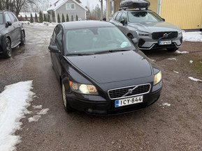 Volvo S40