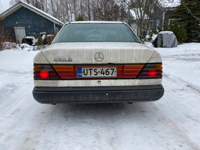Mercedes-Benz E