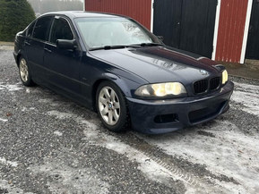 BMW 323