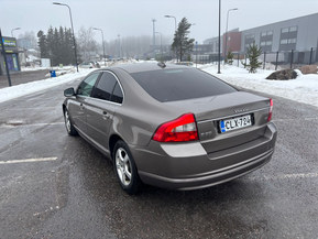Volvo S80