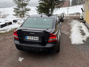 Volvo S40
