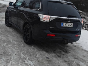 Mitsubishi Outlander PHEV