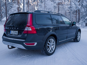 Volvo XC70