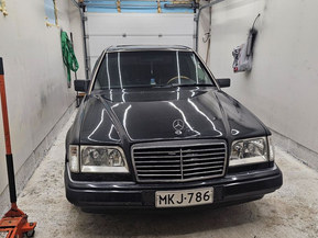 Mercedes-Benz 250