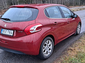 Peugeot 208