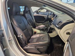 Volvo V40 Cross Country