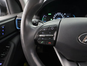 Hyundai Ioniq Plug-In