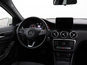 Mercedes-Benz A