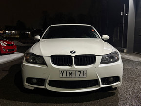BMW 335