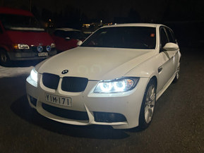 BMW 335