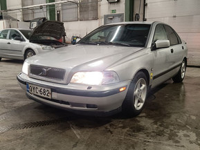 Volvo S40