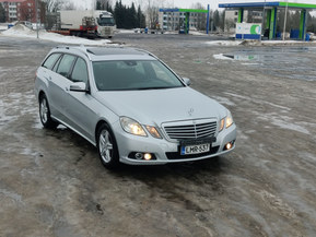 Mercedes-Benz E